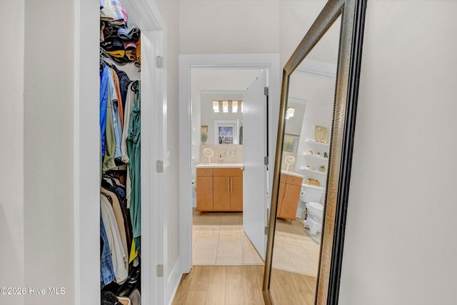 801 N 4th Street Apt 206, Wilmington, NC 28401