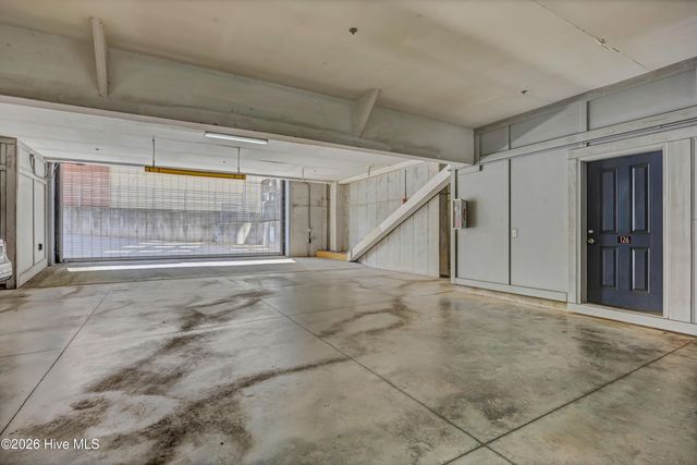 801 N 4th Street Apt 206, Wilmington, NC 28401