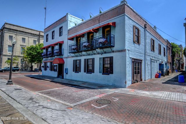 801 N 4th Street Apt 206, Wilmington, NC 28401