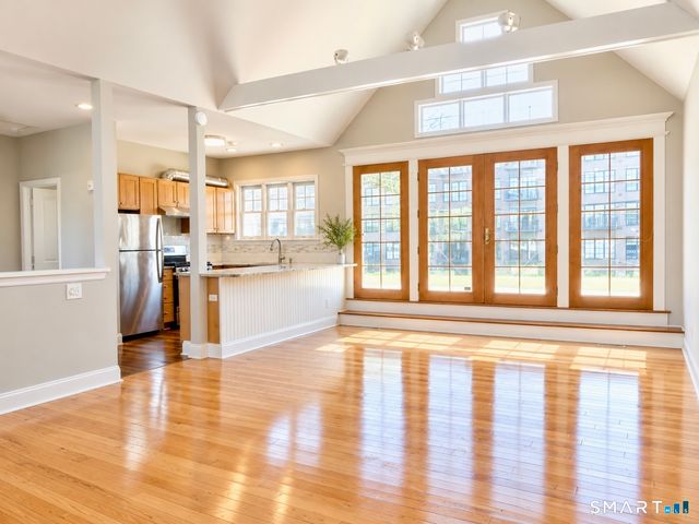 40 Osborne Avenue 2nd Floor, Norwalk, CT 06855