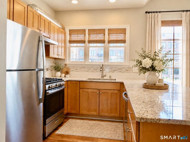 40 Osborne Avenue 2nd Floor, Norwalk, CT 06855