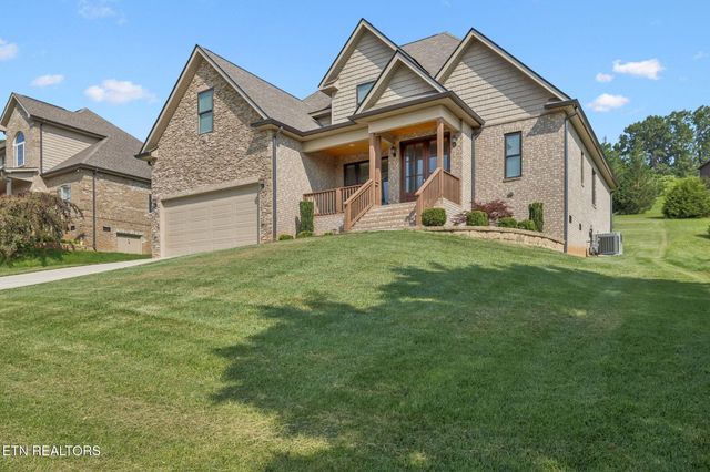 854 Kennesaw Lane, Lenoir City, TN 37771