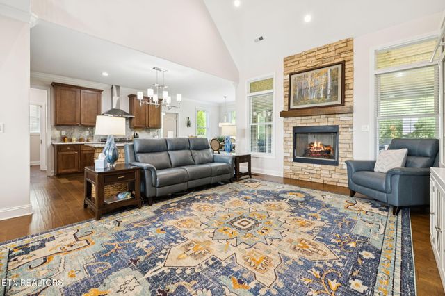 854 Kennesaw Lane, Lenoir City, TN 37771