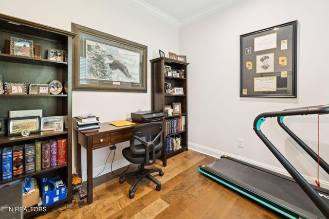 854 Kennesaw Lane, Lenoir City, TN 37771