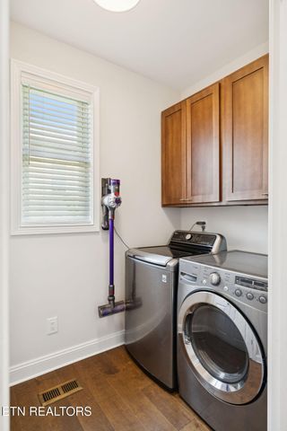 854 Kennesaw Lane, Lenoir City, TN 37771