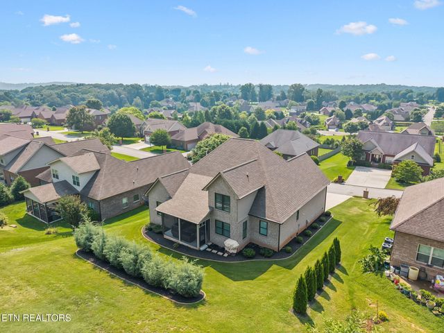 854 Kennesaw Lane, Lenoir City, TN 37771