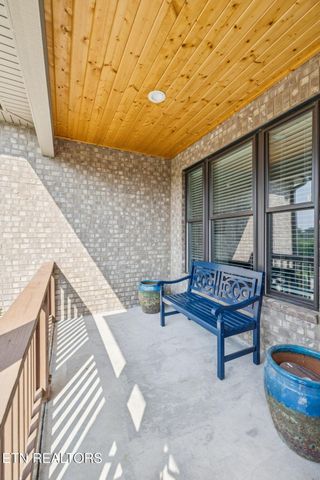 854 Kennesaw Lane, Lenoir City, TN 37771