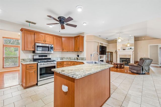 5510 HIGHLANDS VISTA CIRCLE, Lakeland, FL 33812