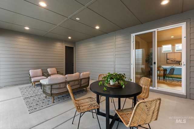 13366 N Spring Creek Way, Boise, ID 83714