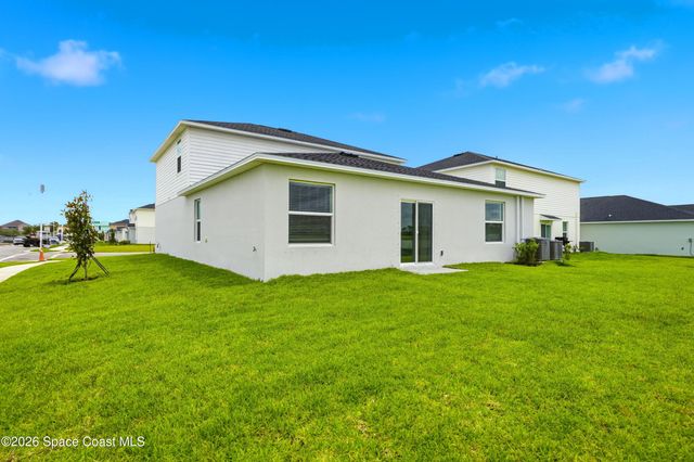 1940 Bayou Avenue SW, Palm Bay, FL 32908