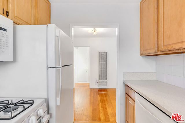 2033 Euclid Street 11, Santa Monica, CA 90405