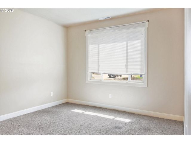 3571 Anchor Ct, Salem, OR 97305