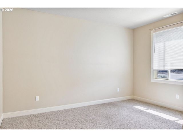 3571 Anchor Ct, Salem, OR 97305