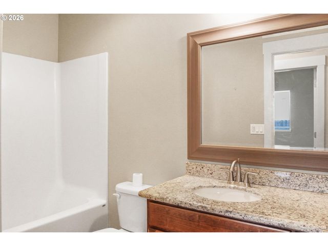 3571 Anchor Ct, Salem, OR 97305