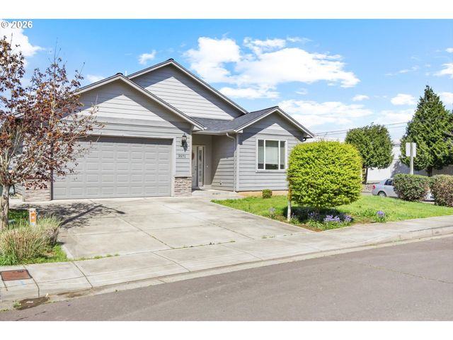 3571 Anchor Ct, Salem, OR 97305