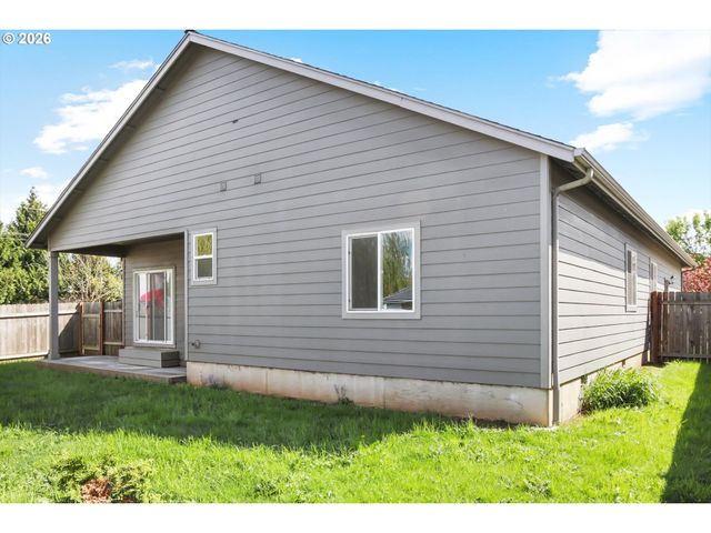 3571 Anchor Ct, Salem, OR 97305