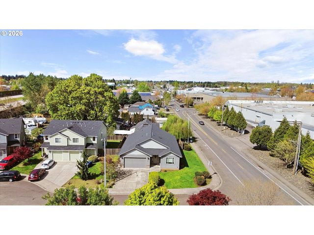 3571 Anchor Ct, Salem, OR 97305