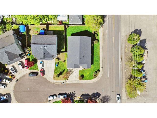 3571 Anchor Ct, Salem, OR 97305