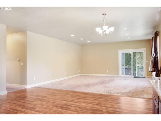 3571 Anchor Ct, Salem, OR 97305