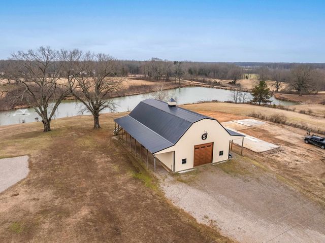 215 SPRINGER RD, Somerville, TN 38068