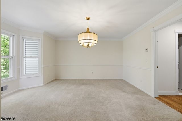 20 Indian Run Rd, Washington Twp., NJ 07853