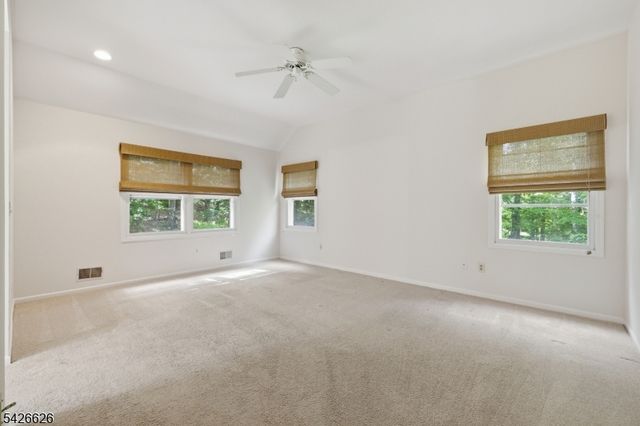 20 Indian Run Rd, Washington Twp., NJ 07853