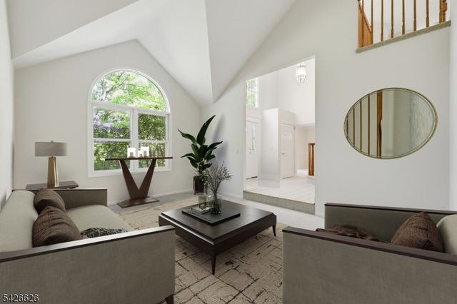 20 Indian Run Rd, Washington Twp., NJ 07853