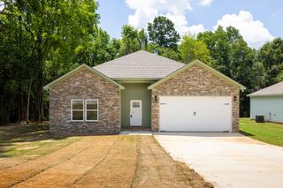 3403 Seale Road, Phenix City, AL 36867