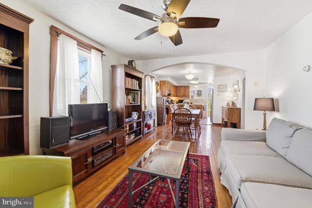 2200 POPLAR RD, Baltimore, MD 21221