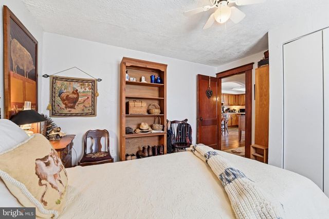 2200 POPLAR RD, Baltimore, MD 21221