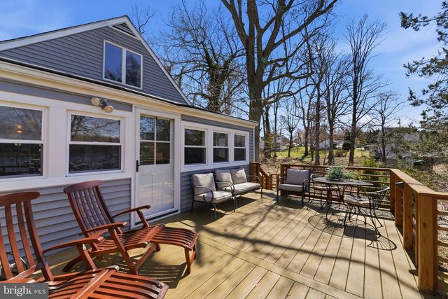 2200 POPLAR RD, Baltimore, MD 21221