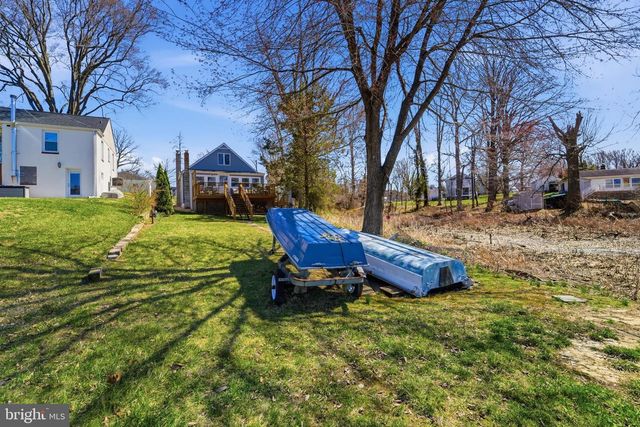 2200 POPLAR RD, Baltimore, MD 21221