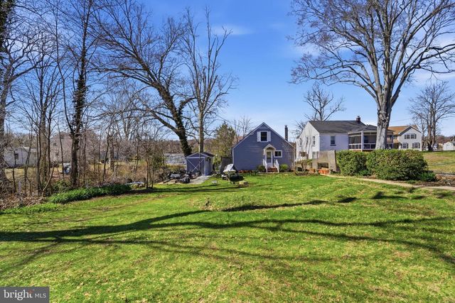 2200 POPLAR RD, Baltimore, MD 21221