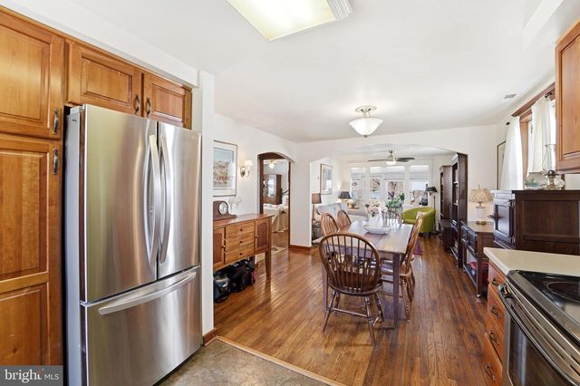 2200 POPLAR RD, Baltimore, MD 21221
