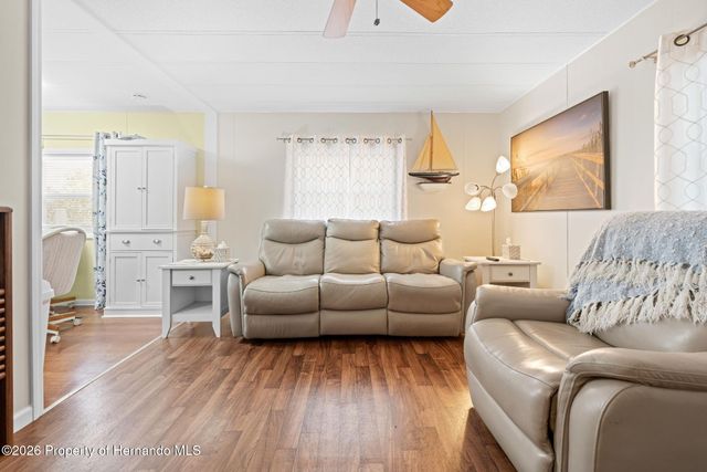 8979 Highpoint Boulevard, Brooksville, FL 34613