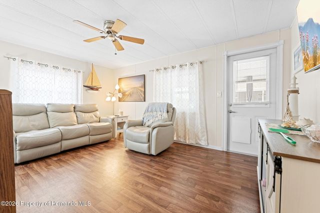 8979 Highpoint Boulevard, Brooksville, FL 34613