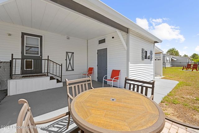 8979 Highpoint Boulevard, Brooksville, FL 34613