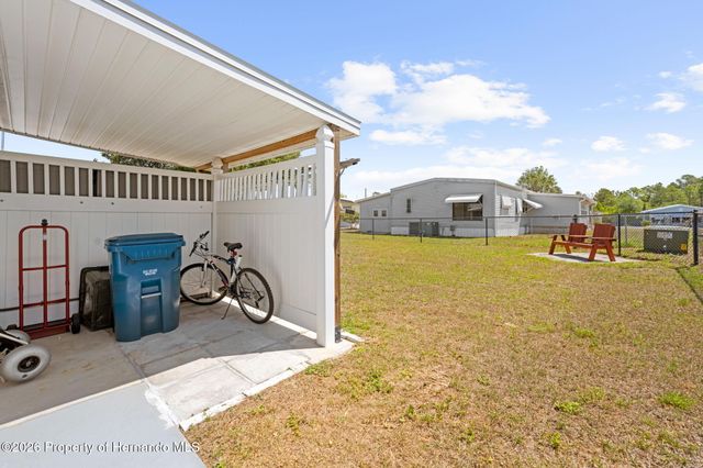 8979 Highpoint Boulevard, Brooksville, FL 34613