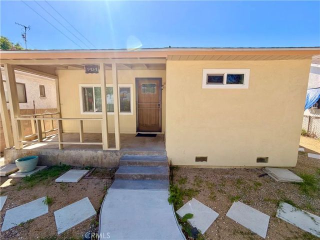 1434 E Sandison, Wilmington, CA 90744