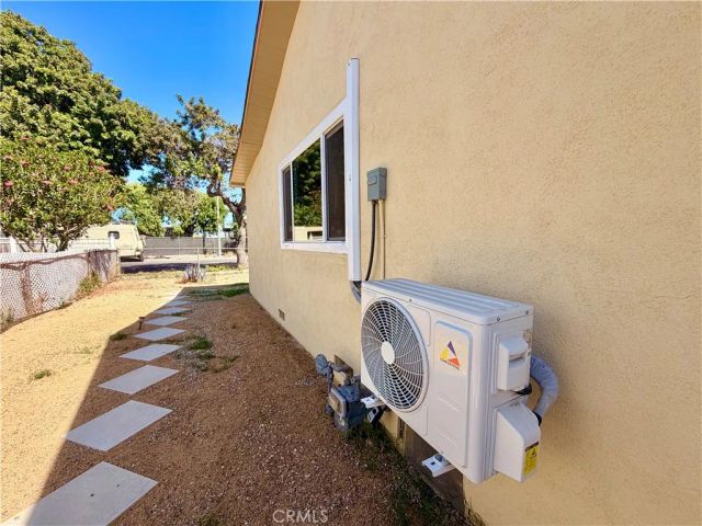 1434 E Sandison, Wilmington, CA 90744