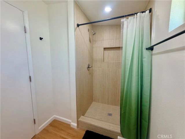 1434 E Sandison, Wilmington, CA 90744