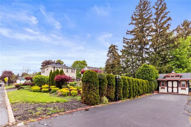 187 Clark Street, Canandaigua-city, NY 14424