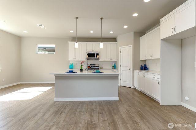 15543 Bergh Court SE, Yelm, WA 98597