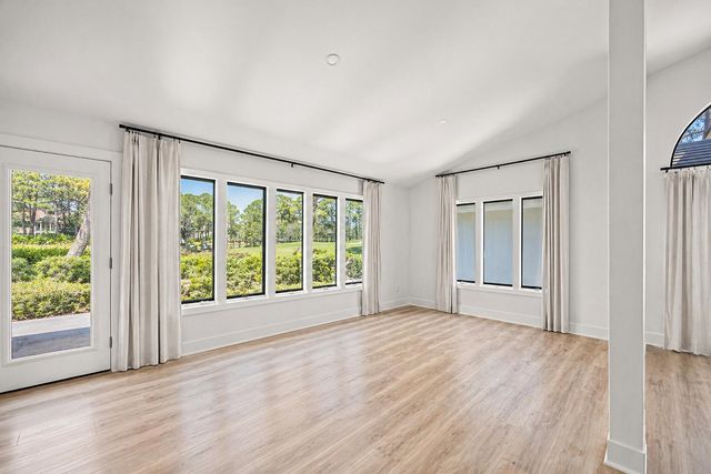 8808 Saint Andrews Drive, Miramar Beach, FL 32550