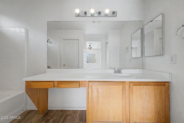 1454 E SHERATON Lane, Phoenix, AZ 85040