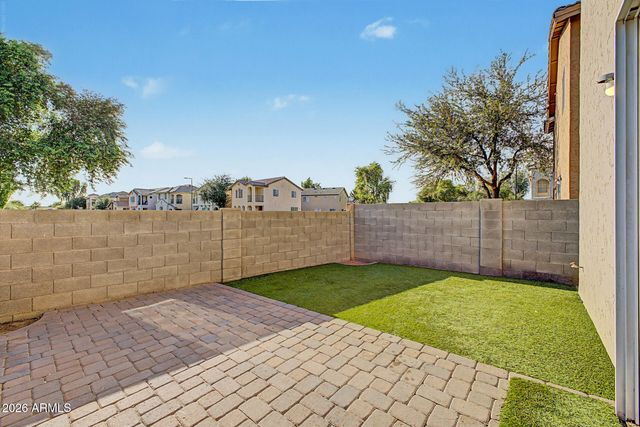 1454 E SHERATON Lane, Phoenix, AZ 85040