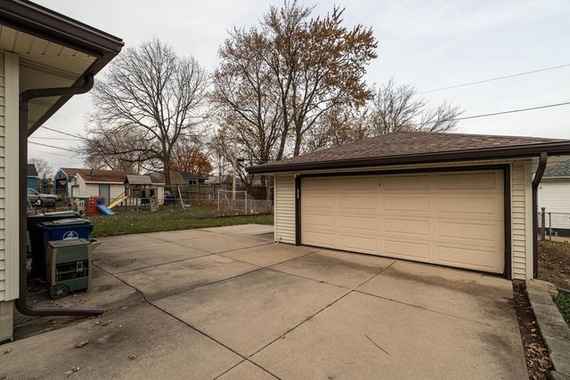 4604 Olive STREET, Racine, WI 53405