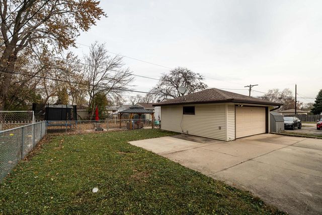 4604 Olive STREET, Racine, WI 53405