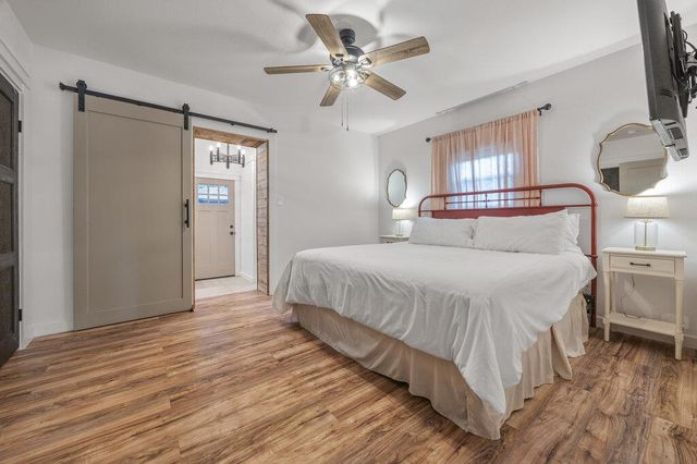 205 Old Austin Highway, Johnson City, TX 78636