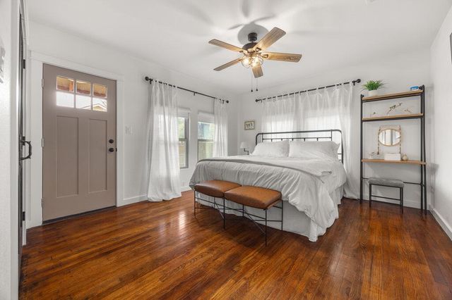 205 Old Austin Highway, Johnson City, TX 78636